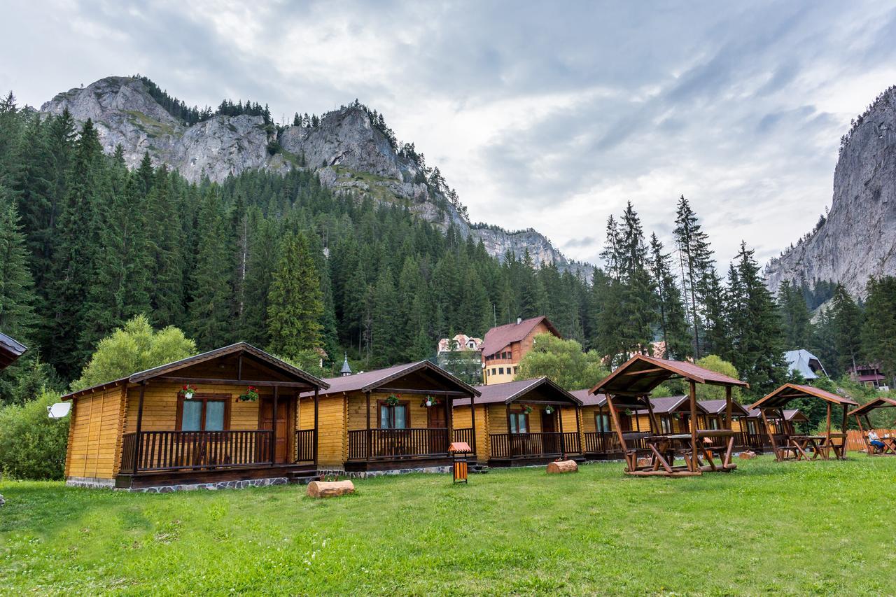 Casutele Suhardul Mic Villa Лаку Рошу Екстериор снимка